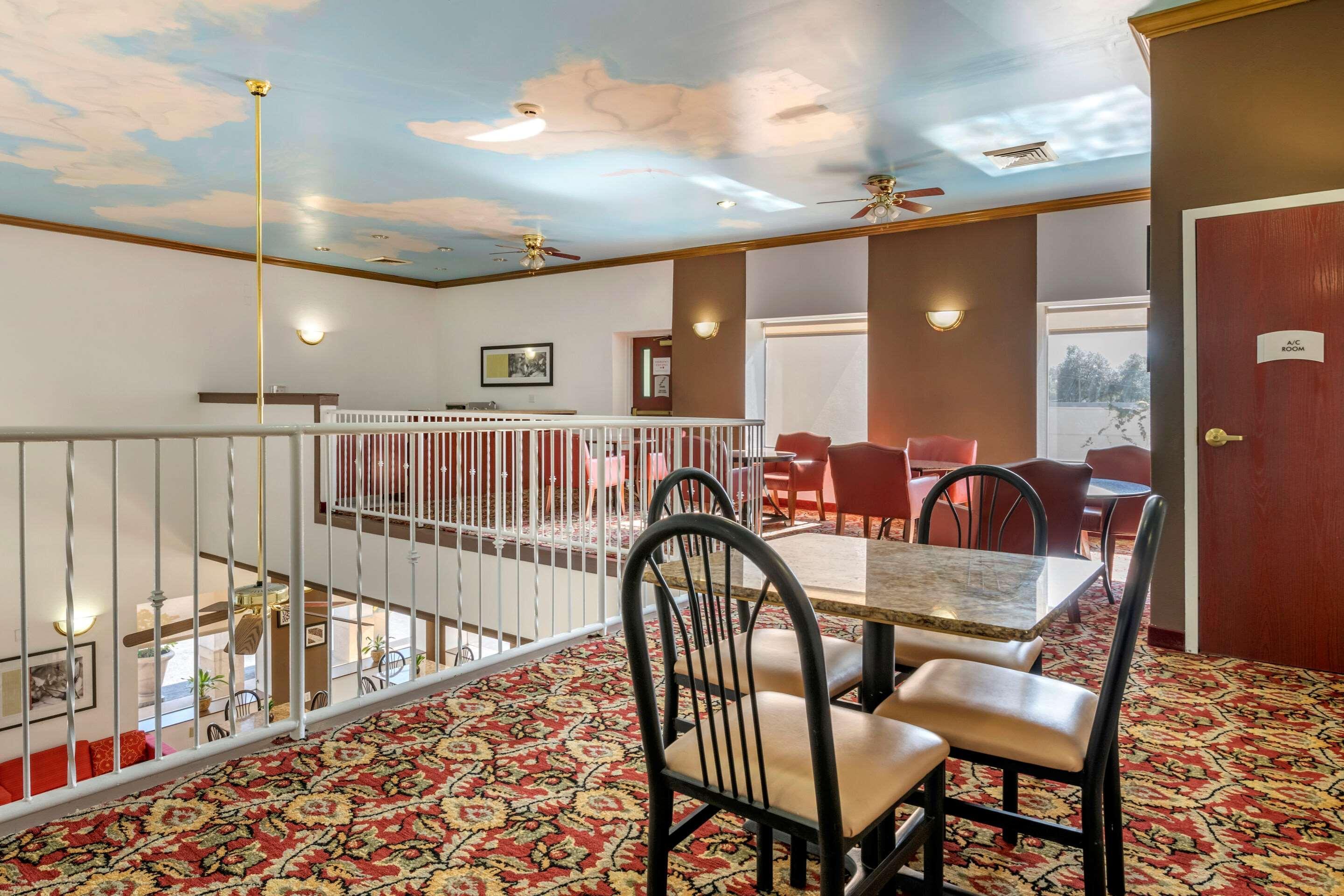 Quality Inn Zephyrhills-Dade City Eksteriør billede