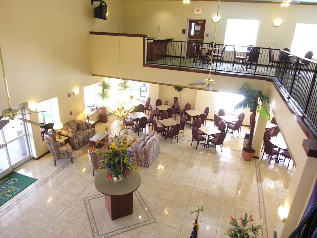 Quality Inn Zephyrhills-Dade City Eksteriør billede